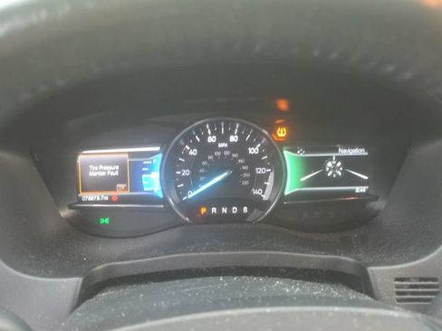 Used 2017 Ford Explorer Limited FWD image 12