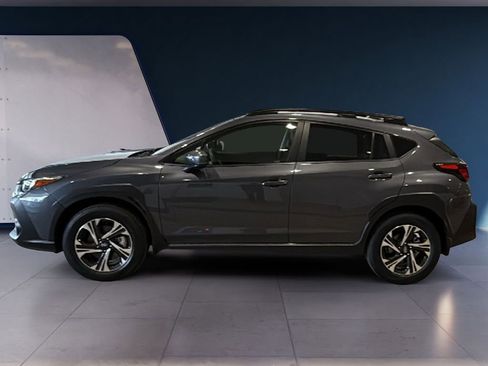 Used 2024 Subaru Crosstrek 2.0i Premium image 4