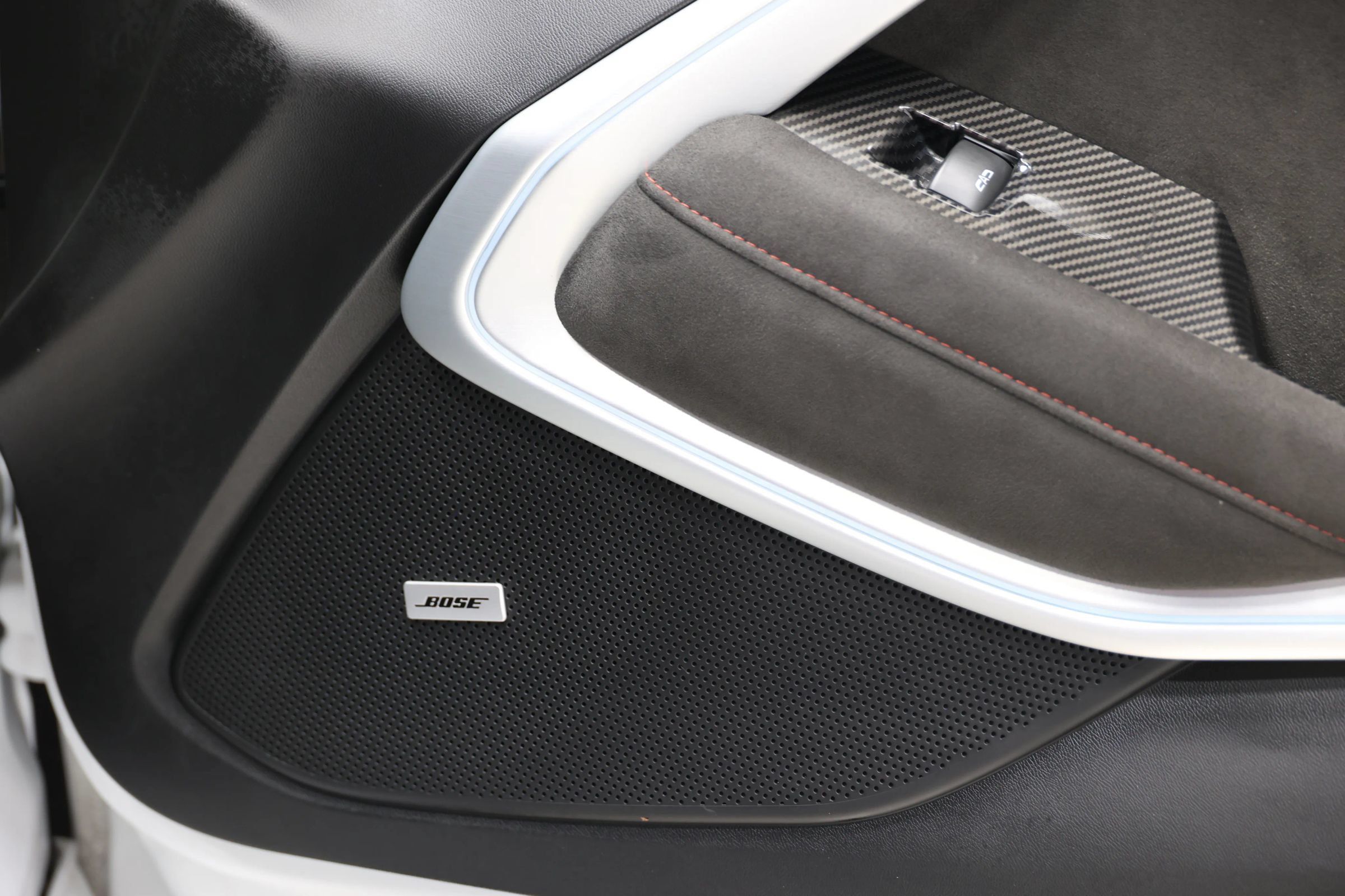 Used 2018 Chevrolet Camaro ZL1 RWD image 75