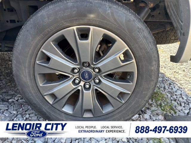 Used 2016 Ford F150 XLT w/ Equipment Group 302A Luxury AWD/4WD image 7