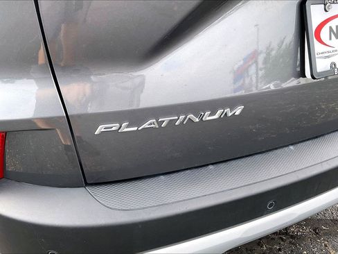 Used 2024 Ford Escape Platinum AWD/4WD image 9