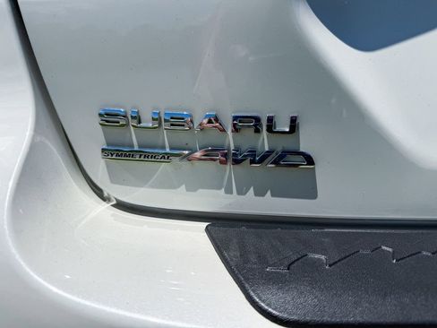 Used 2024 Subaru Crosstrek 2.0i Premium AWD/4WD image 7