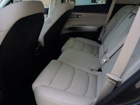 New 2026 Genesis GV70 2.5T Select image 19