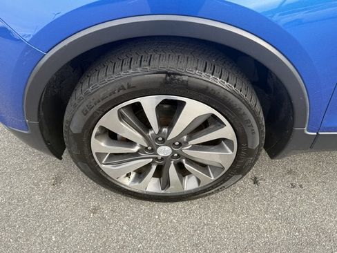 Used 2017 Buick Encore Preferred image 11