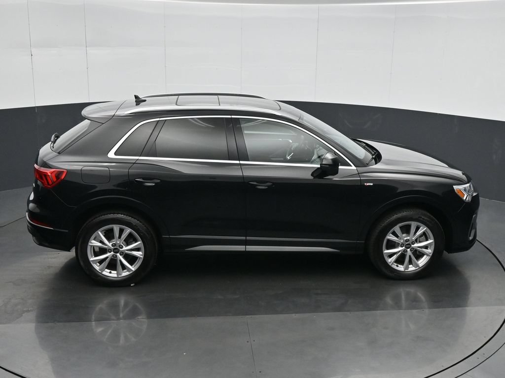 Used 2025 Audi Q3 2.0T Premium AWD/4WD image 23