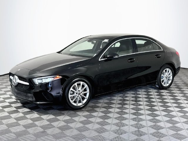 Used 2020 Mercedes-Benz A 220 image 4