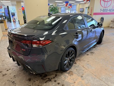 Used 2024 Toyota Corolla XSE FWD image 10