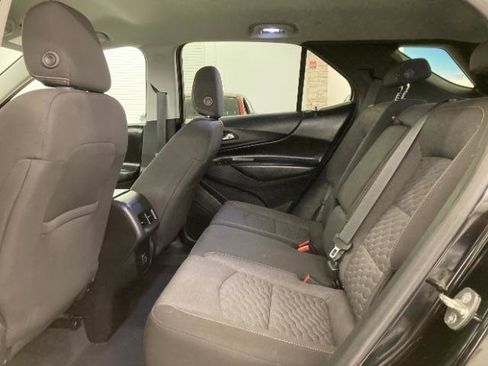 Used 2019 Chevrolet Equinox LT FWD image 10