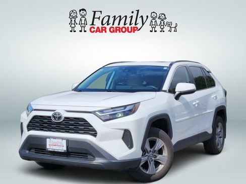Certified 2025 Toyota RAV4 XLE w/ Convenience Package FWD image 1