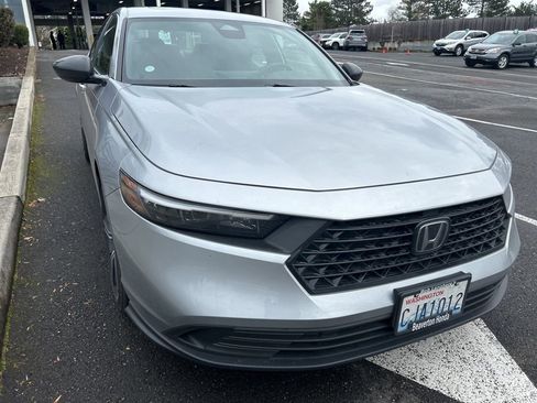 Used 2023 Honda Accord Sport image 41