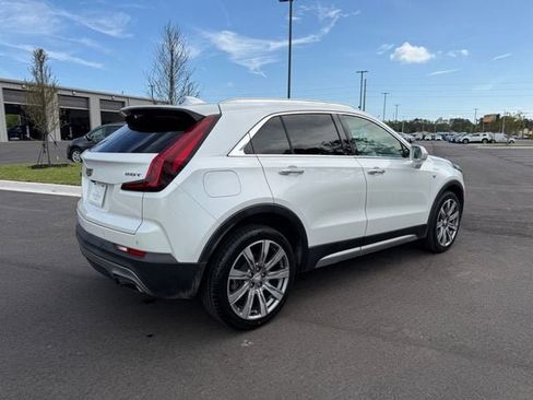 Used 2019 Cadillac XT4 Premium Luxury w/ Driver Assist Package FWD image 6