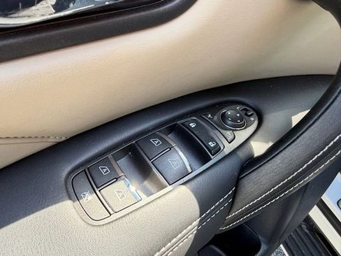 Certified 2024 INFINITI QX80 Premium Select w/ Cargo Package image 11