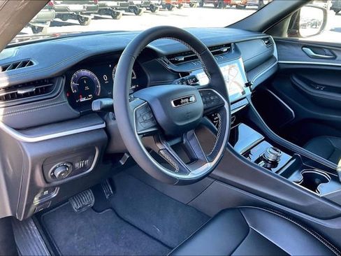 New 2026 Jeep Grand Cherokee Limited AWD/4WD image 6