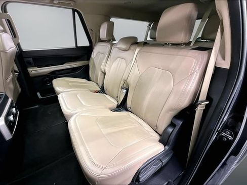 Used 2024 Ford Expedition Max Limited AWD/4WD image 22