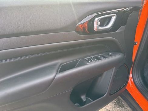 New 2026 Jeep Compass Latitude image 19