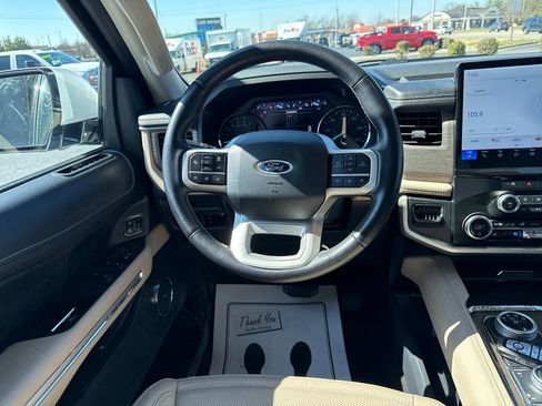 Used 2025 Ford Expedition Max Active image 17