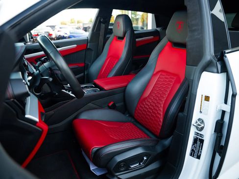 Used 2021 Lamborghini Urus AWD/4WD image 25