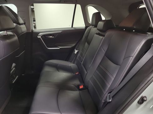 Used 2019 Toyota RAV4 XLE Premium w/ Cold Weather Package AWD/4WD image 22