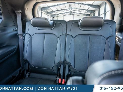 Used 2024 Jeep Grand Cherokee L Limited w/ Luxury Tech Group II AWD/4WD image 25