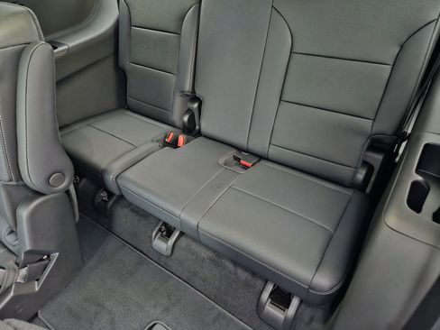 New 2026 Chevrolet Traverse LT w/ Sun and Wheel Package image 26