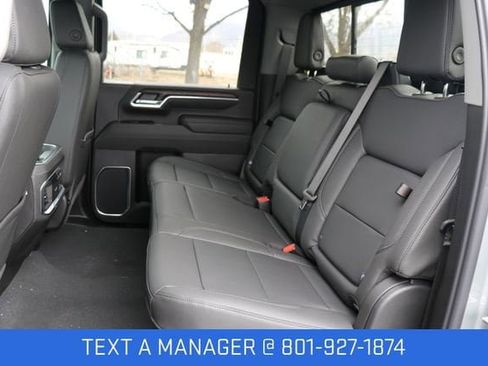 New 2026 GMC Sierra 2500 SLT w/ SLT Premium Package AWD/4WD image 17