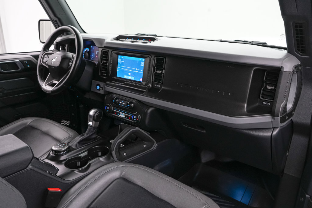 Certified 2023 Ford Bronco Big Bend w/ Sasquatch Package AWD/4WD image 28