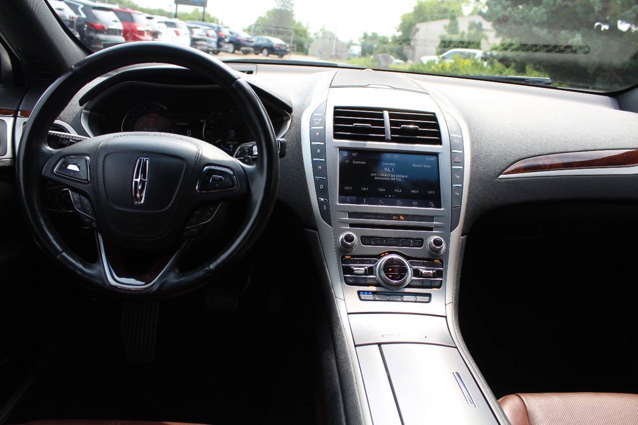 Used 2020 Lincoln MKZ Reserve w/ Monochromatic Package AWD/4WD image 23