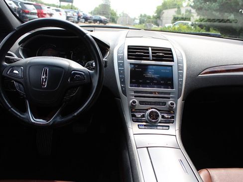 Used 2020 Lincoln MKZ Reserve w/ Monochromatic Package AWD/4WD image 23