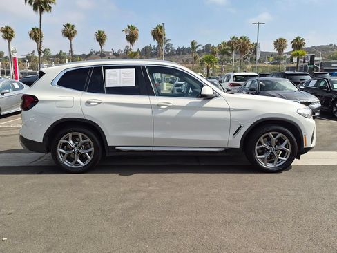 Used 2024 BMW X3 sDrive30i w/ Convenience Package RWD image 3