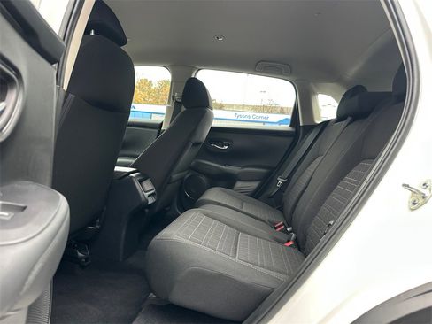 Used 2025 Honda HR-V LX image 15