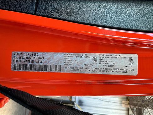 Used 2023 Jeep Wrangler Unlimited Rubicon 4xe image 34