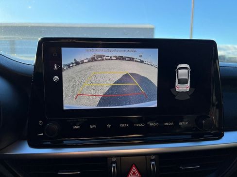 Used 2023 Kia Forte GT w/ GT2 Package image 21