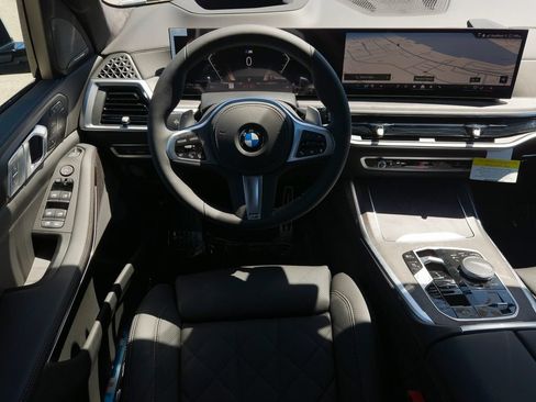 New 2027 BMW X7 xDrive40i w/ M Sport Package AWD/4WD image 16