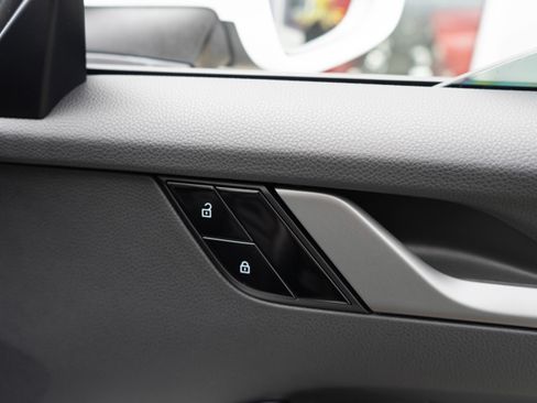 Used 2020 Porsche 911 Carrera 4S image 34