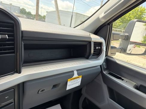 New 2026 Ford F250 XL w/ STX Appearance Package AWD/4WD image 25