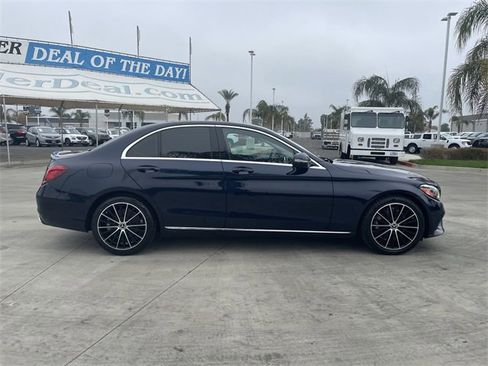 Used 2019 Mercedes-Benz C 300 Sedan image 9