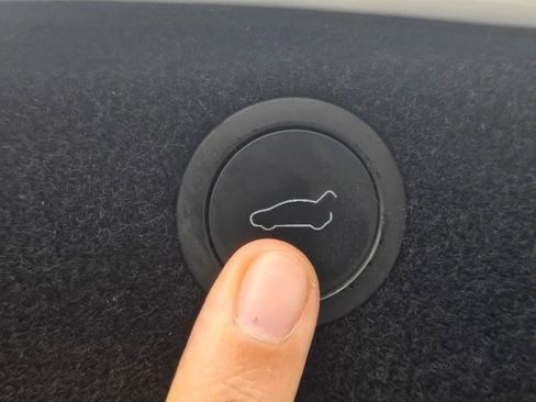 Used 2024 Tesla Model 3 Standard Range RWD image 75