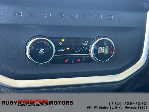 Used 2025 Ford Expedition Platinum AWD/4WD image 23