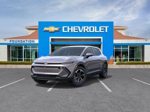 New 2026 Chevrolet Equinox EV LT image 8