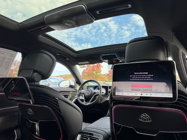 Used 2023 Mercedes-Benz Maybach S 580 4MATIC image 21