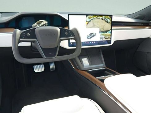 Used 2021 Tesla Model S Plaid image 58