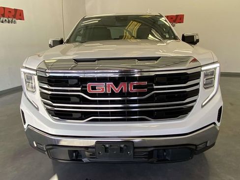 Used 2025 GMC Sierra 1500 SLT image 7