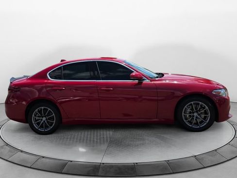 Used 2019 Alfa Romeo Giulia AWD w/ Cold Weather Package image 6