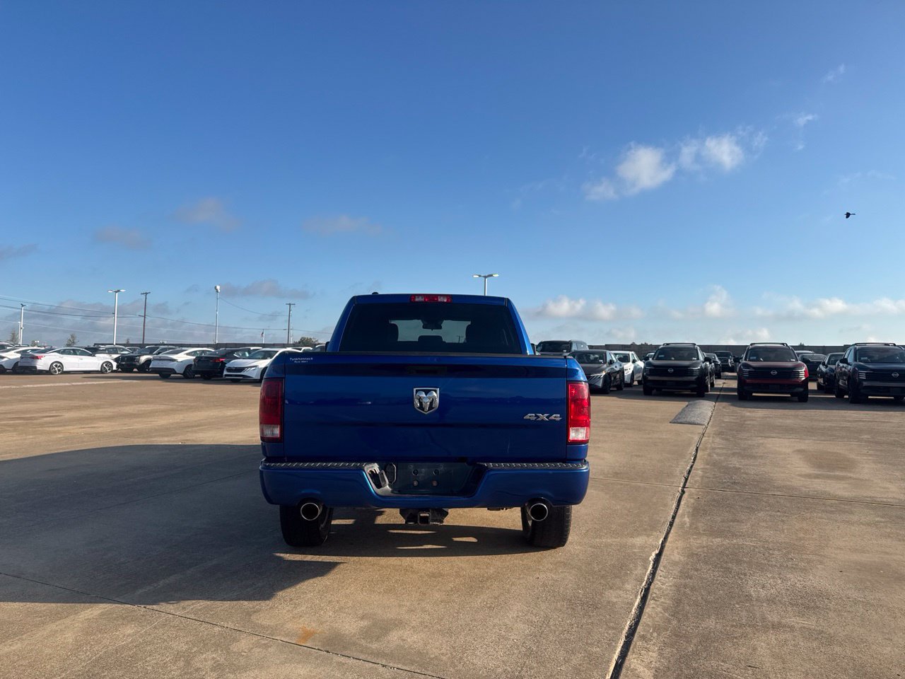 Used 2019 RAM 1500 Express w/ Express Value Package AWD/4WD image 27