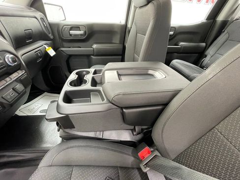 New 2026 GMC Sierra 1500 Pro w/ X31 Off-Road Package image 11