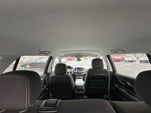 Used 2022 GMC Terrain SLE w/ Driver Convenience Package FWD image 24