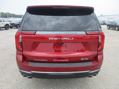 New 2026 GMC Yukon Denali Ultimate AWD/4WD image 5