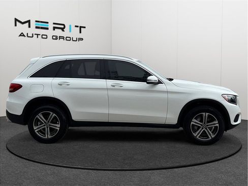 Used 2019 Mercedes-Benz GLC 300 image 10