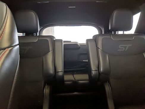 Certified 2025 Ford Explorer ST image 32