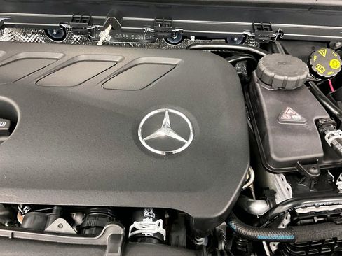 New 2025 Mercedes-Benz CLA 250 image 17